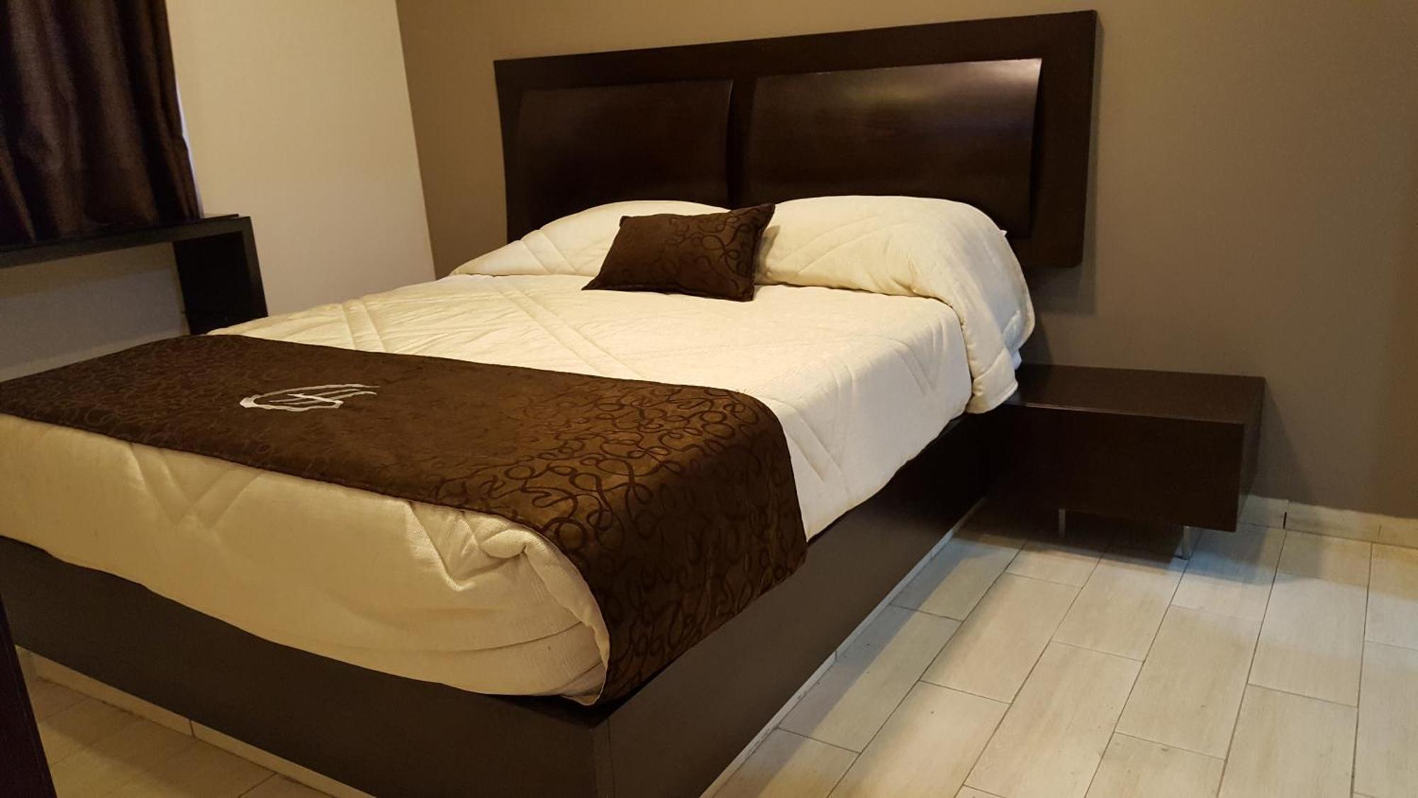Hotel Galarza Cochabamba Bagian luar foto