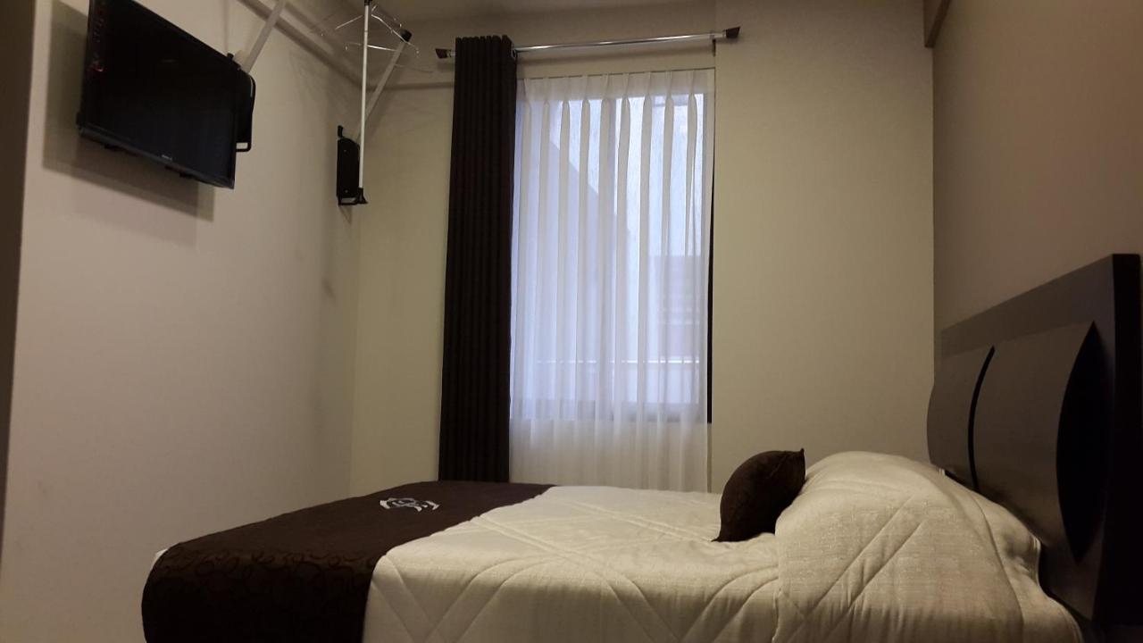 Hotel Galarza Cochabamba Bagian luar foto